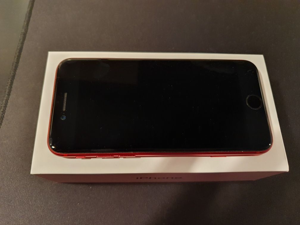 IPhone SE 2020 czerwony 128gb