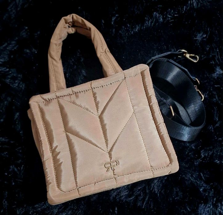 Mala Parfois original