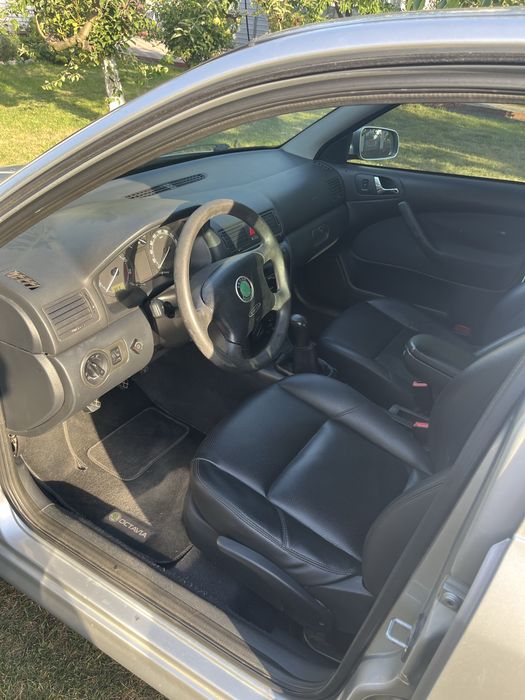 Шкода октавія тур