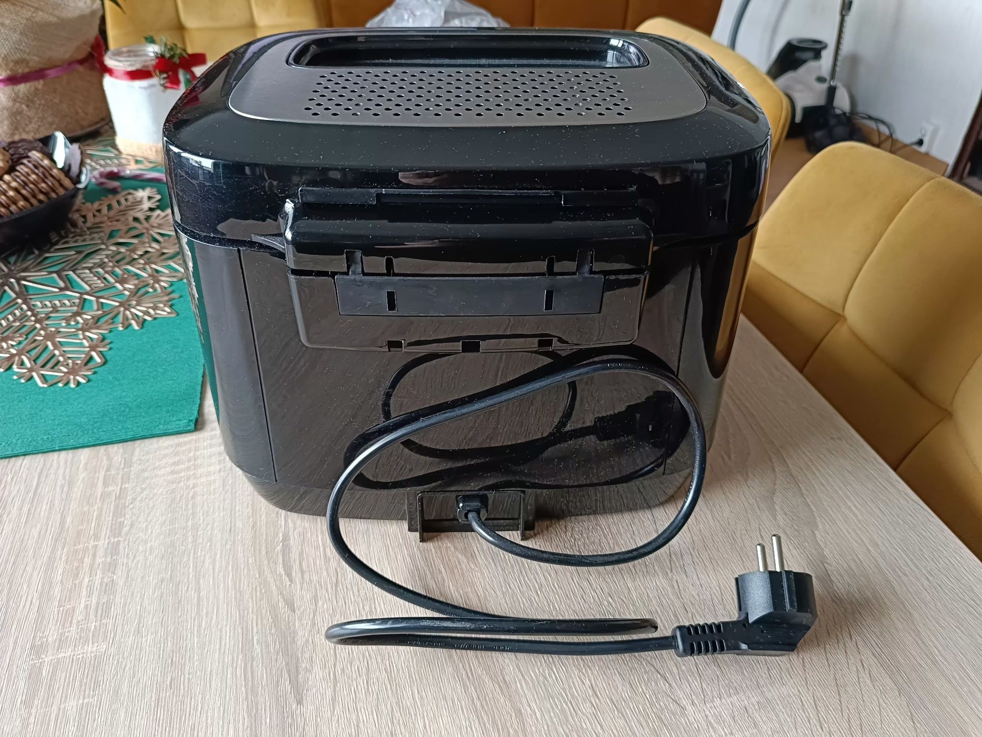 Frytkownica Eldom FR18C 1800W 2,5l