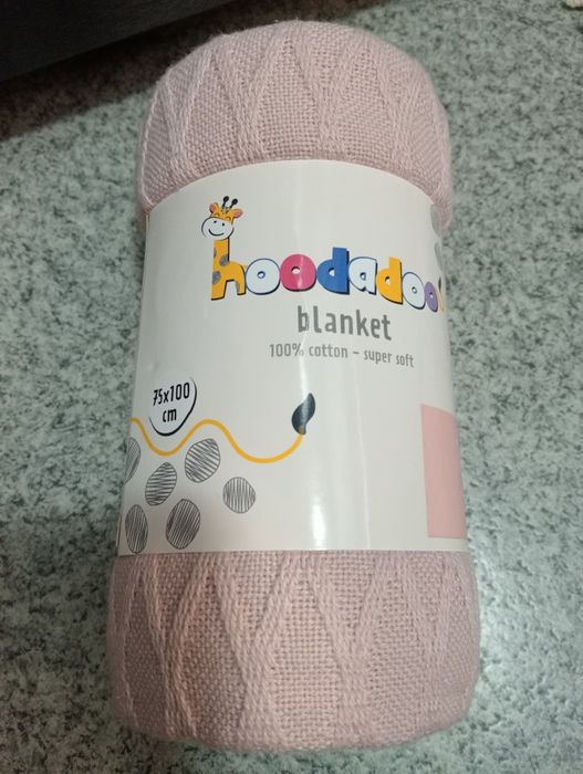 Nowy kocyk dzianinowy.100 %cotton.