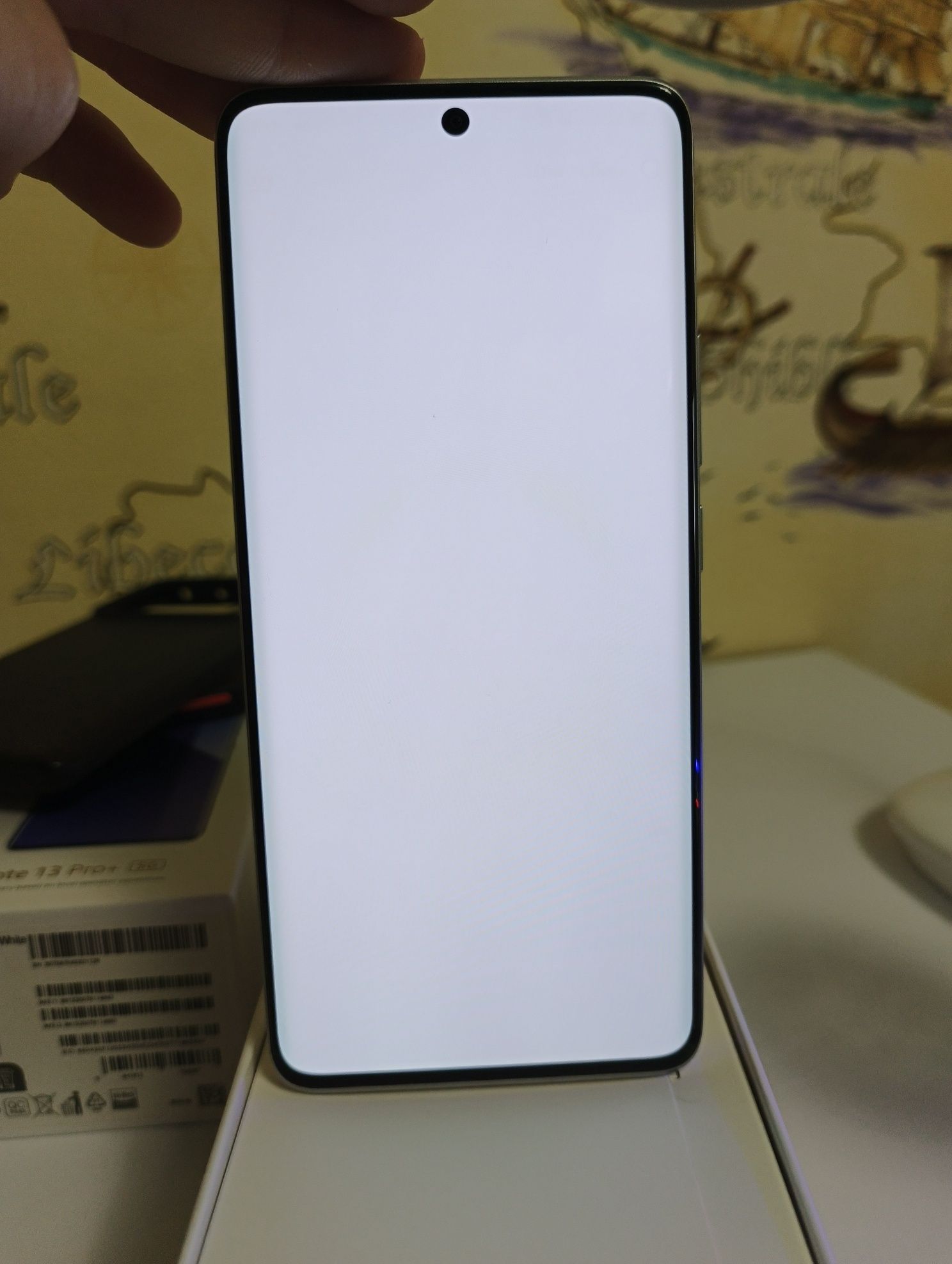 Xiaomi redmi note 13 pro plus 5G 8/256 Moonlight White