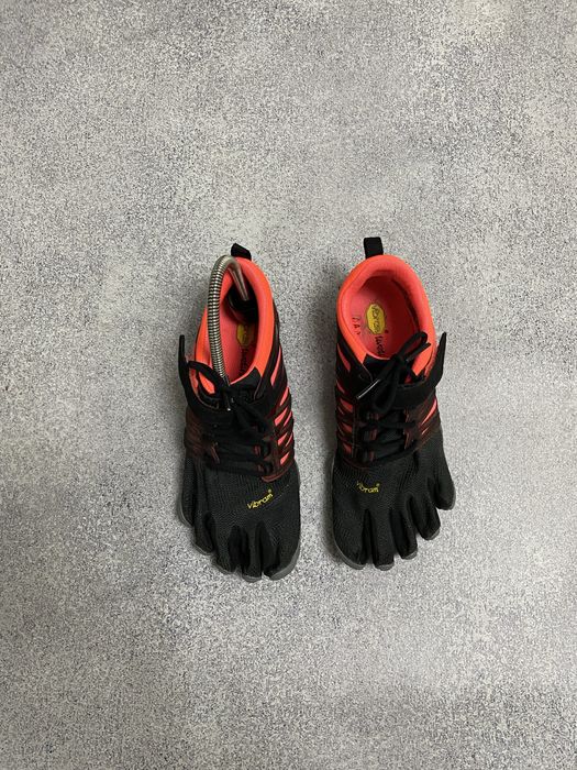 Vibram Fivefingers кросівки 5 пальців трекінгові