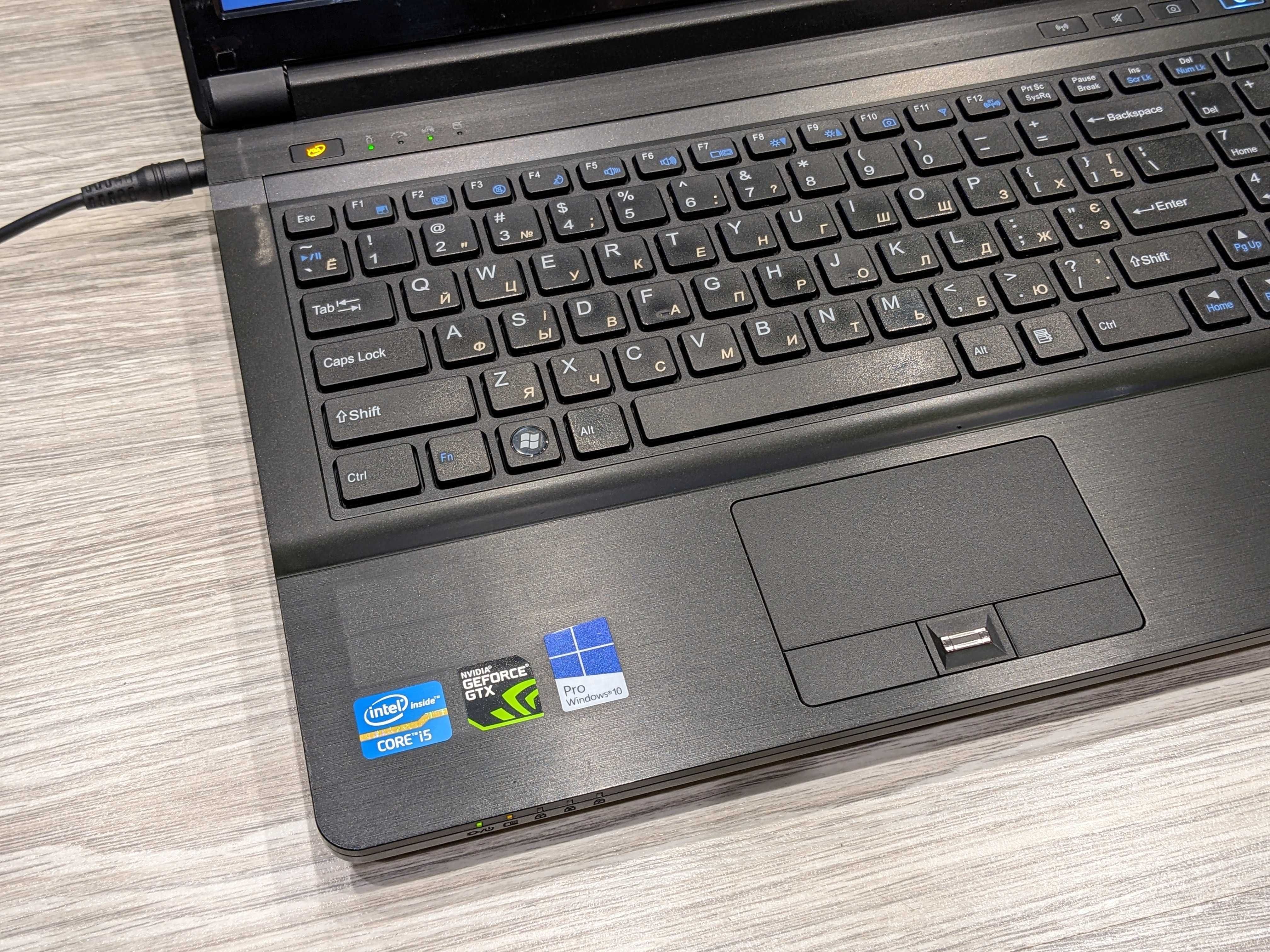 Ноутбук iBUYPOWER W150ER | 15,6" HD | Intel Core i5 | GT650M | SSD