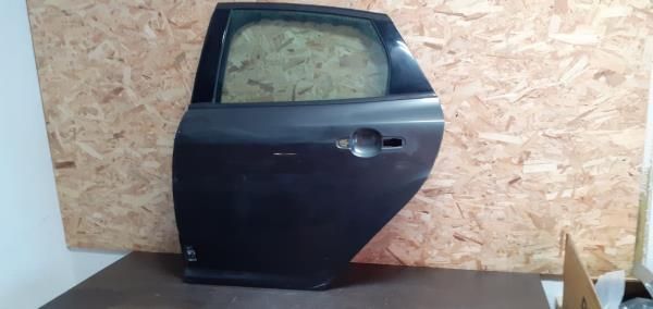 Porta Trás Esq Ford Focus Iii Turnier
