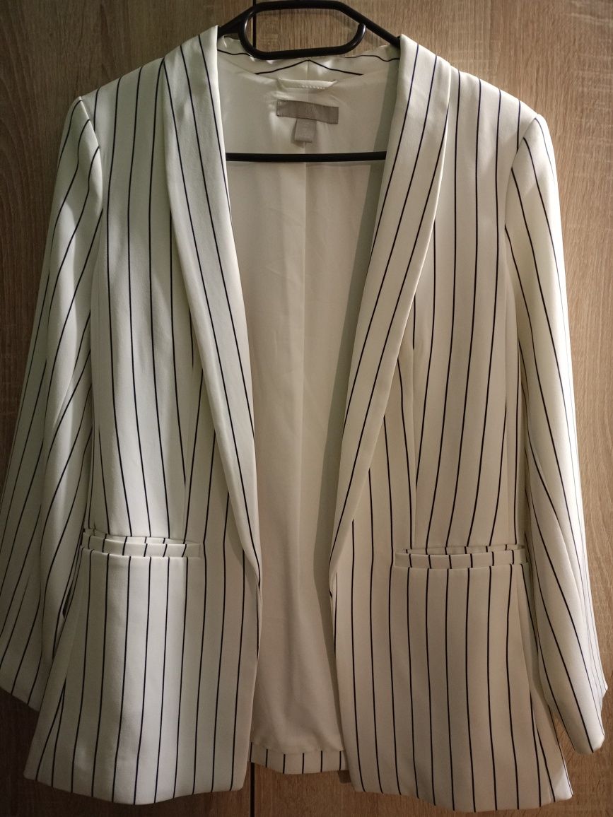 Biała (lekko kremowa) marynarka H&M r.34