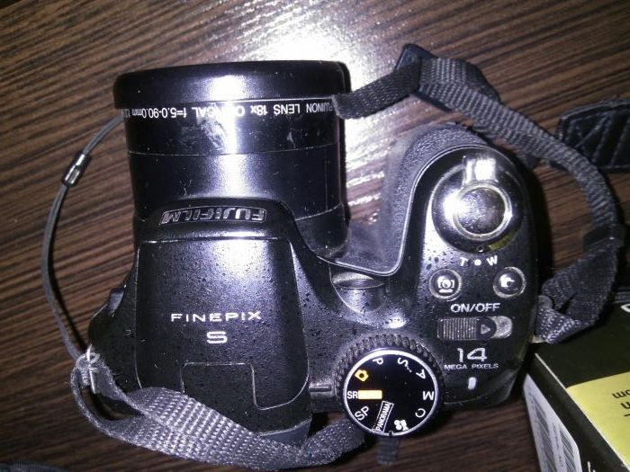 Фотоаппарат Fujifilm FinePix S2950 + ПОДАРОК!