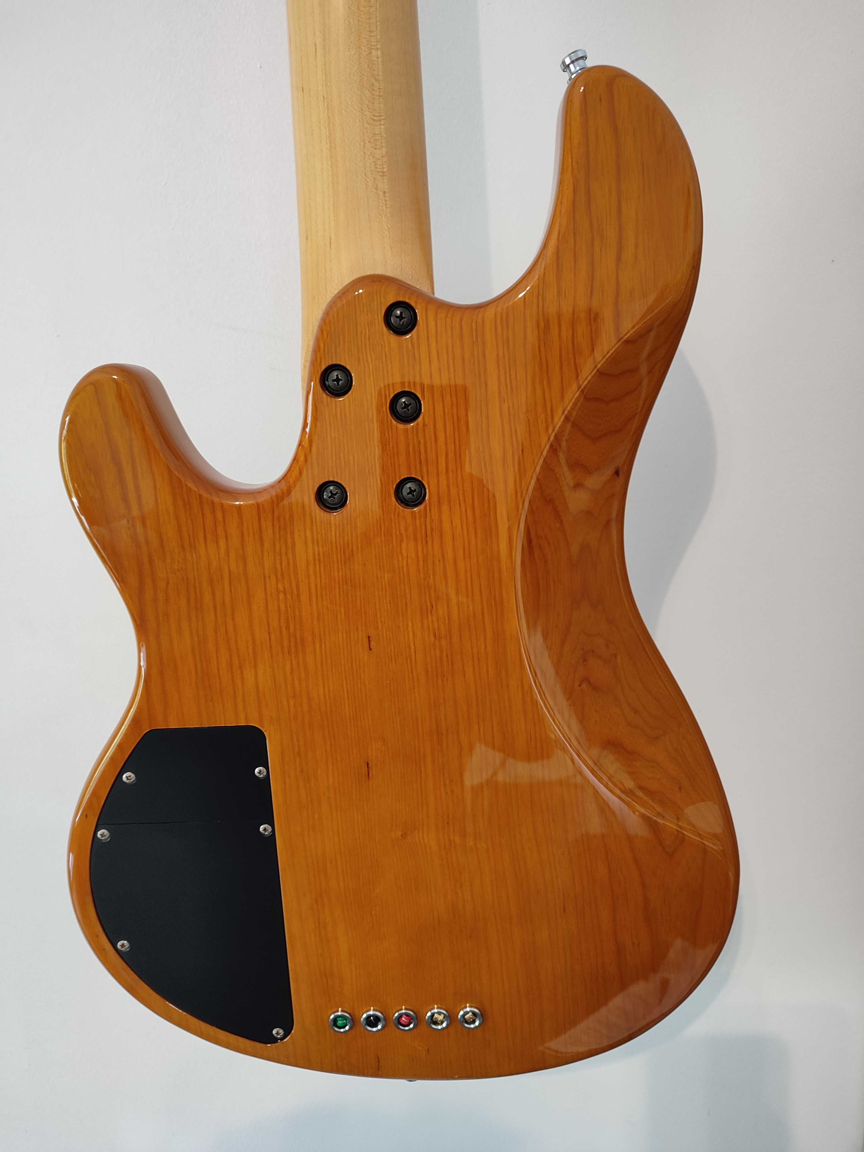 Ibanez ATK 305 Japan 90' gitara basowa (music man .lakland)