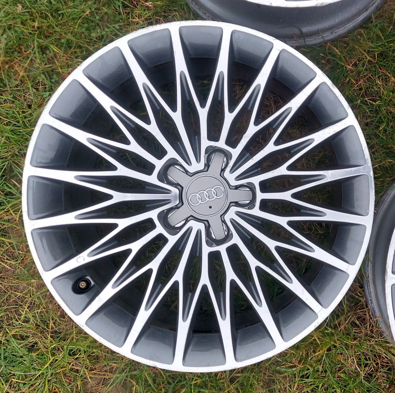 8J18" Et48 5x112 OEM Audi 8V0 S3 RS3 A3 A4 A6 C5