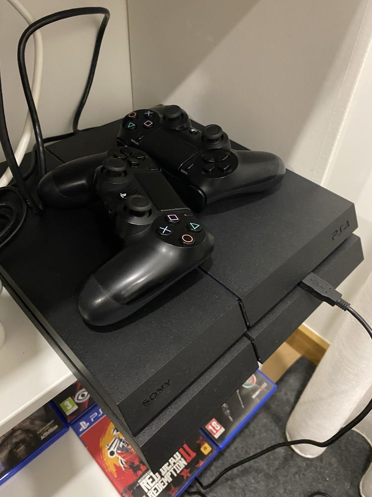 Playstation 4 1 T com simulador de corrida + jogos