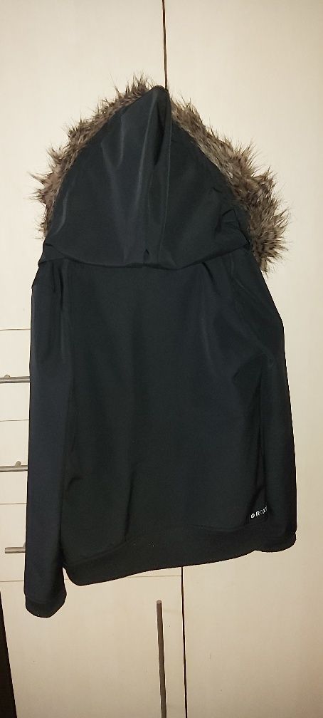 Kurtka softshell obszerny kołnierz i kaptur Roxy XS S