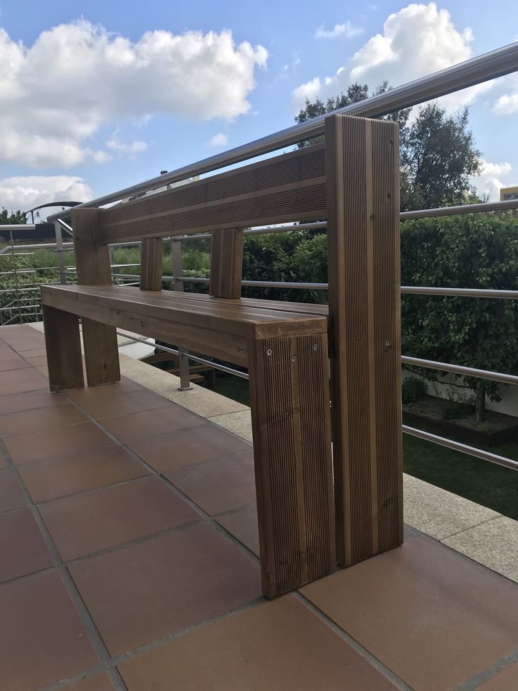 Banco Exterior  Corrido de Jardim com costas de 3 lugares NOVO