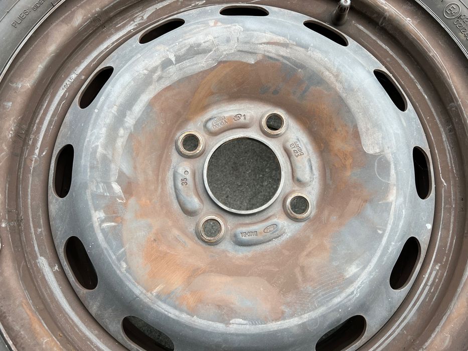 Koła Felgi Ford Fiesta MK7 4x108 195/55/R15 opony 7mm