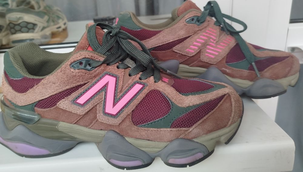 Кросівки жіночі 39р