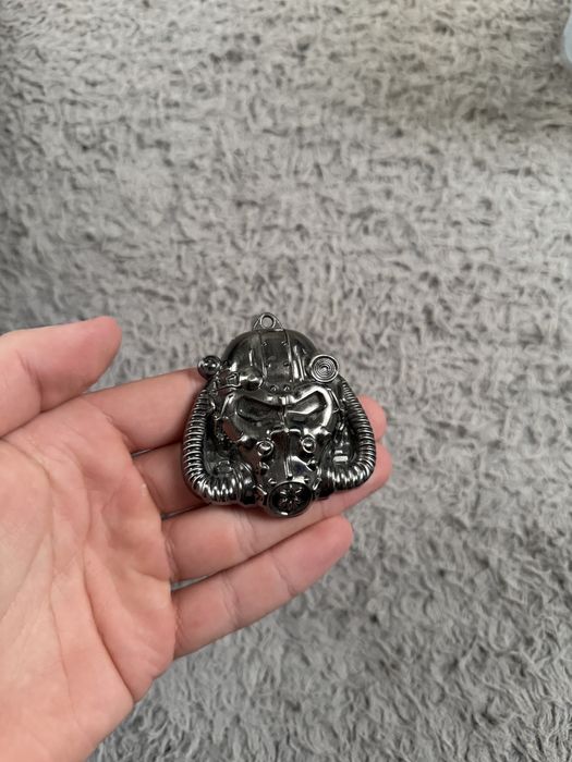 Metalowy Brelok Maska Fallout 4 Gra