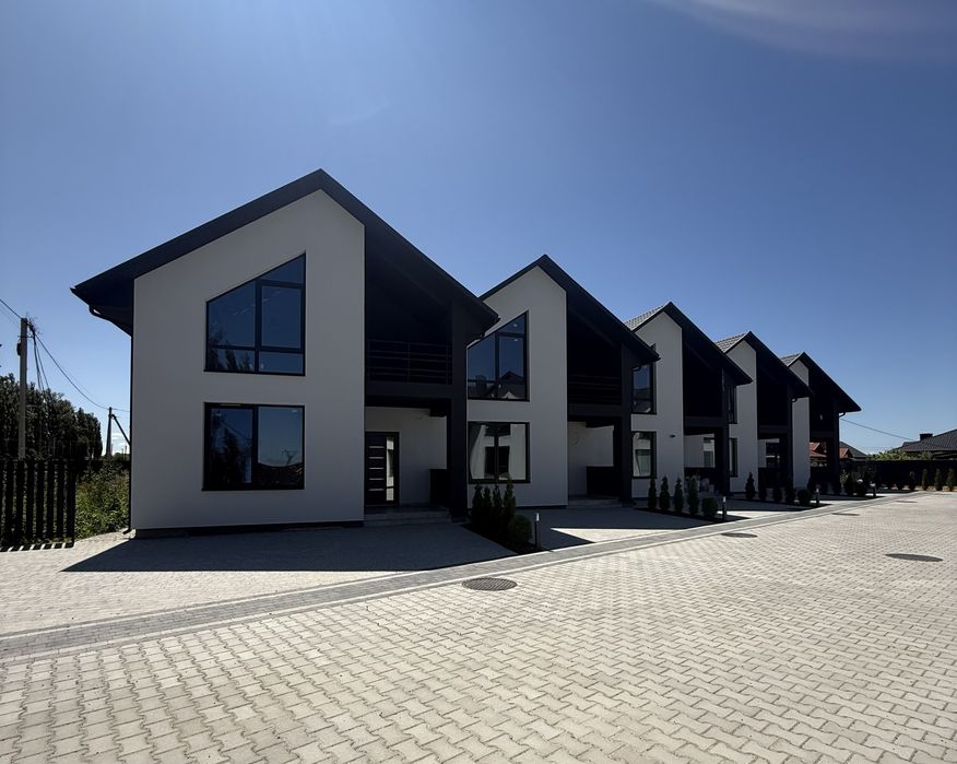 Продаж кутового двоповерхового ТаунХауса в БОРАТИНІ