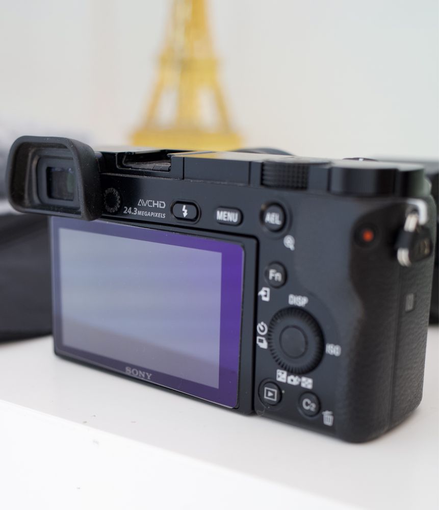 Aparat fotograficzny Sony A6000 + 3 Obiektywy