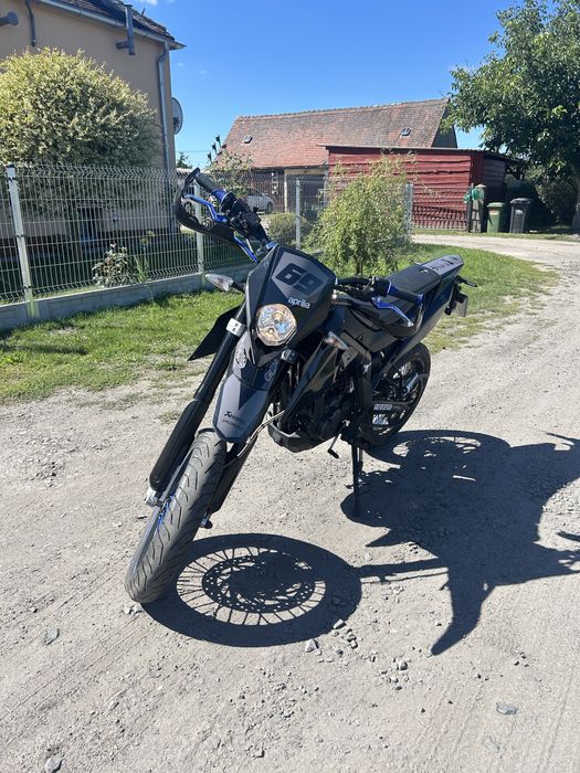 Sprzedam Aprilie sx 125 supermoto 15KM