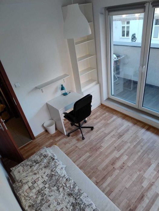 Pokój jedoosobowy z balkonem na Al.Politechniki Nowe Budownictwo