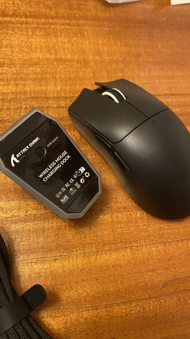 Мишка attak shark x11 нові