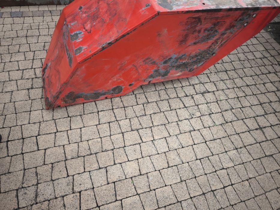 Błotnik prawy Zetor 5211, 5245,7211, 7245