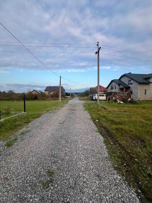 Продаж ділянки с. Бартатів 11с.