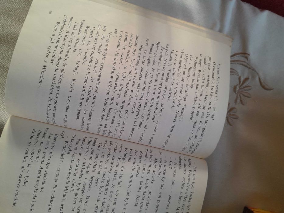 "Puc, Bursztyn i Goście" J. Grabowski