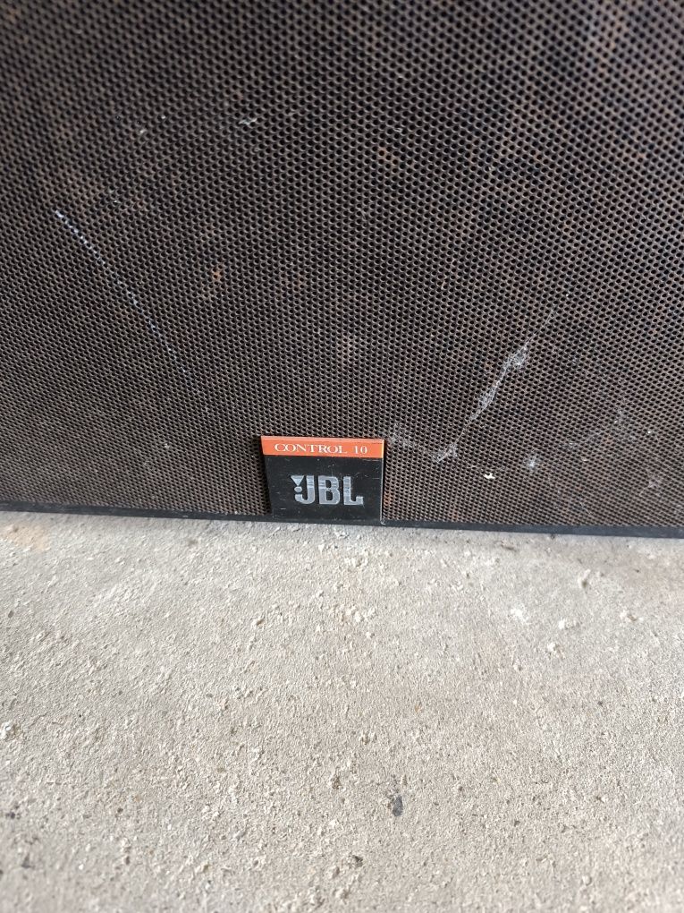 Colunas JBL Control 10