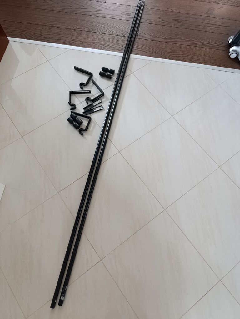 Ikea racka karnisz czarny 210-385