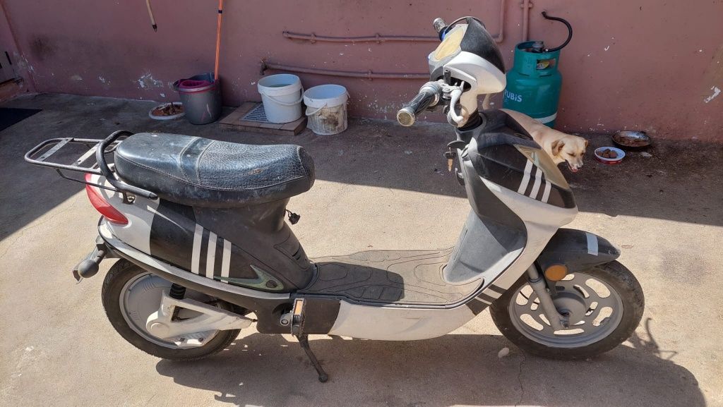 Moto elétrica s/bateria