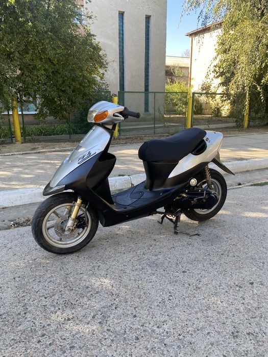 Продам мопед скутер