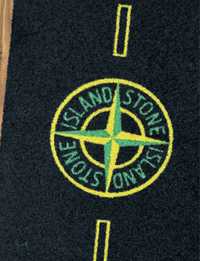 Ковер stone island стоник