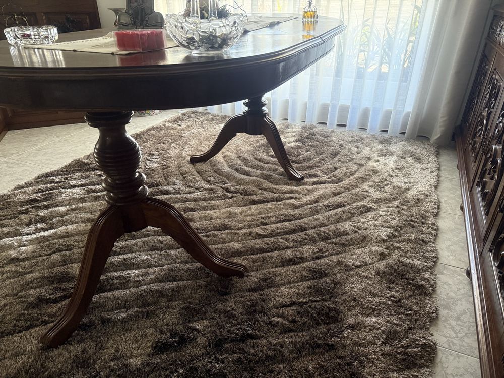 Mesa de sala de jantar