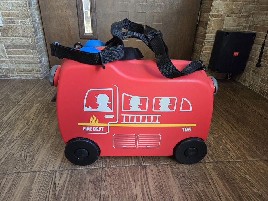 Walizka wóz strażacki