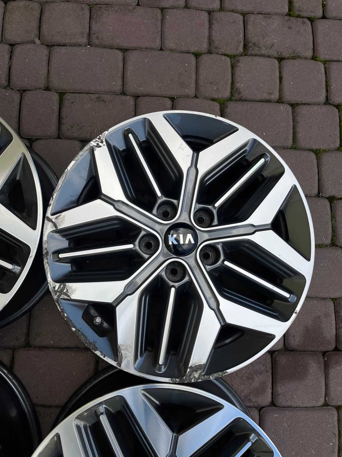 Oryginalne alufelgi Kia 5x114,3 17 CZUJNIKI Optima Xceed Ceed Sportage