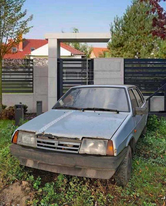 Продається ВАЗ 21099 . 2005 рік.