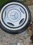 Komplet opon Mercedes 124
