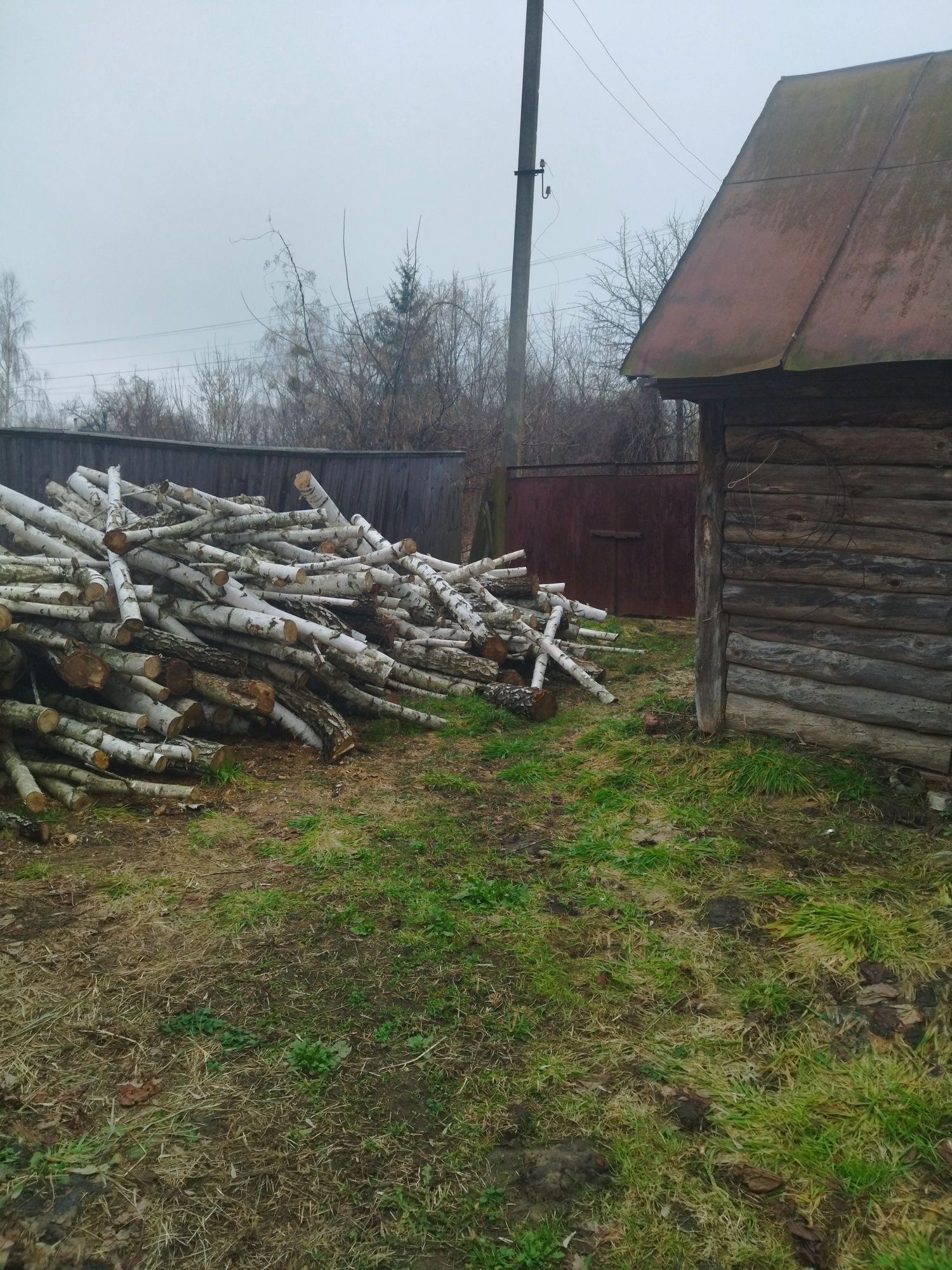 Продам дом возле озера в с. Андреевка