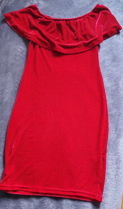 Продам платье, боди, юбку