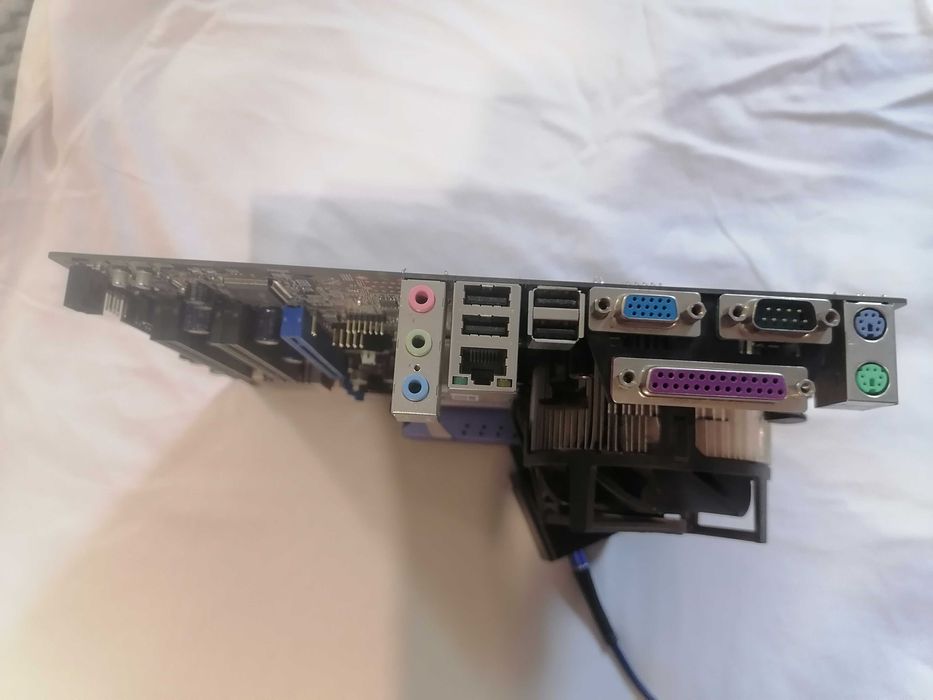 комплект MSI G41M-P26 +Xeon E5420, 2500 MHz+4GB DDR3