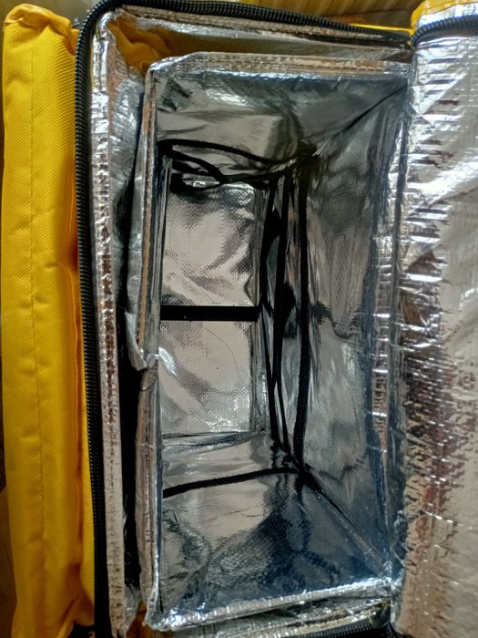 Sprzedam torbę z głowo +uchwyt na telefon