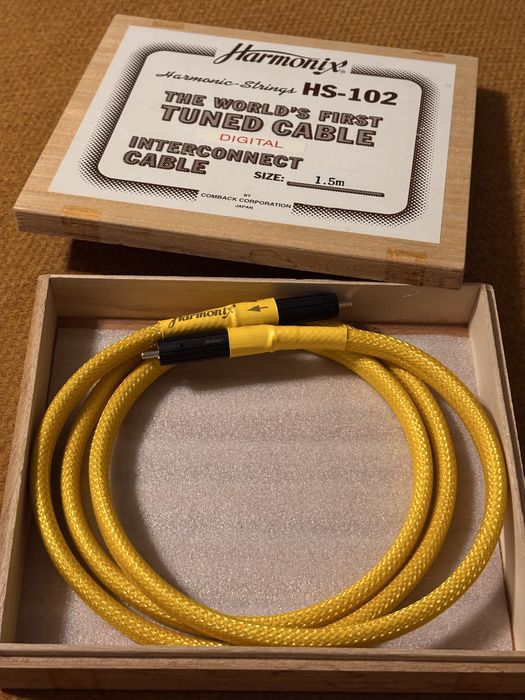 Combak HARMONIX hs-102 , cyfrowy interkonekt 1.5m RCA w pieknym stanie