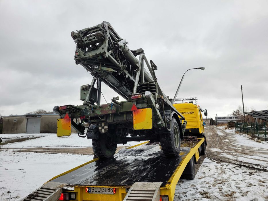 Militaria - wojskowy maszt kratownicowy - nadajnik, BTS, Internet, GSM
