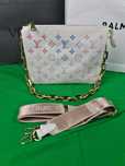 Torba Louis Vuitton kolorowe listonoszka biala kuferek Premium