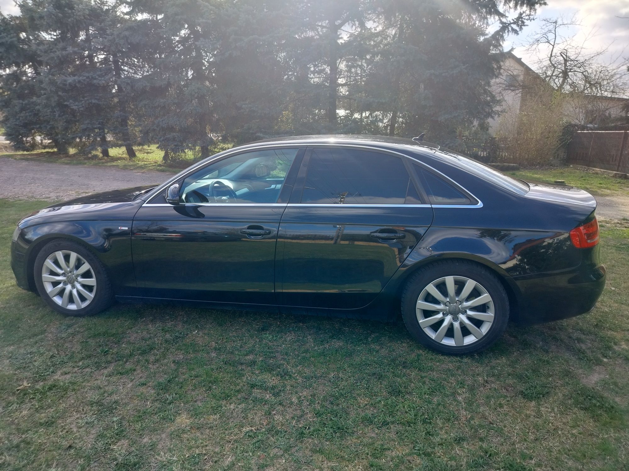 Sprzedam Audi A4 B8 2.0 Disel