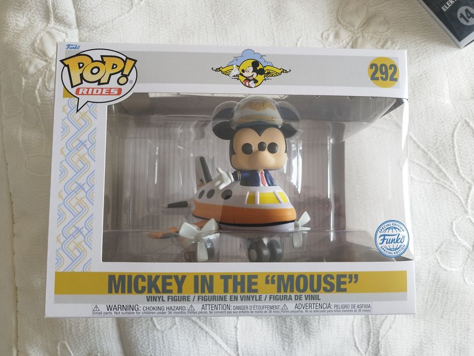 Funko Pop Funko Pop!  Passeios de avião #292 Mickey no "Rato" D23