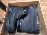Buty zimowe damskie