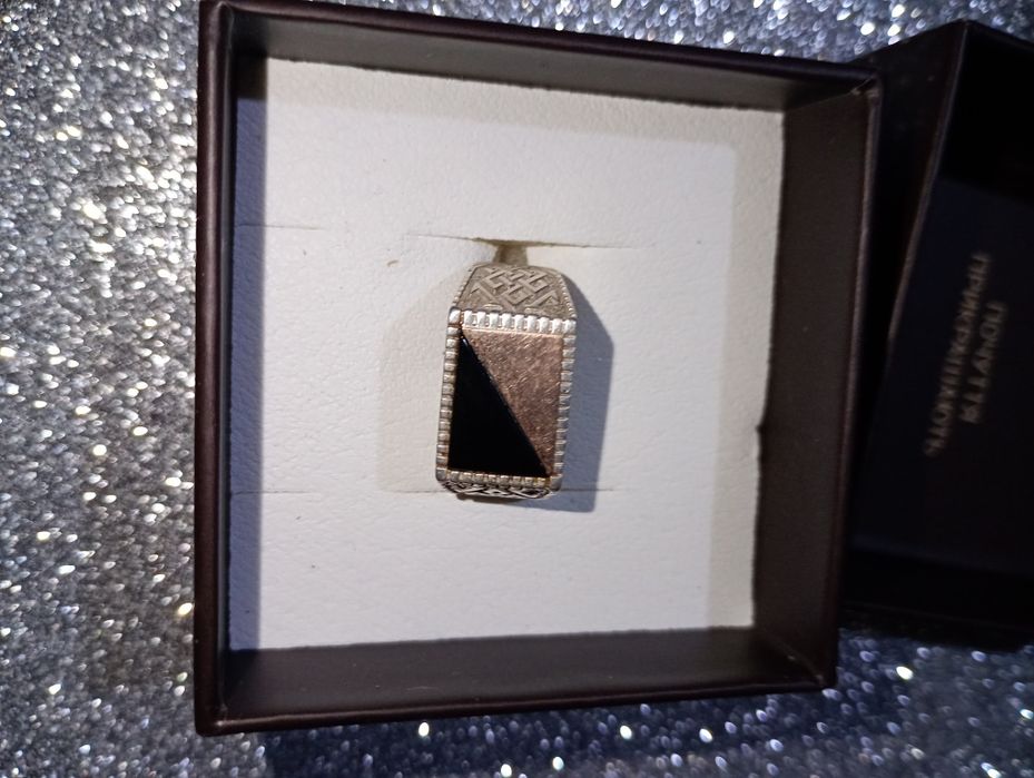 Кольцо, печатка с обсидианом серебро 925