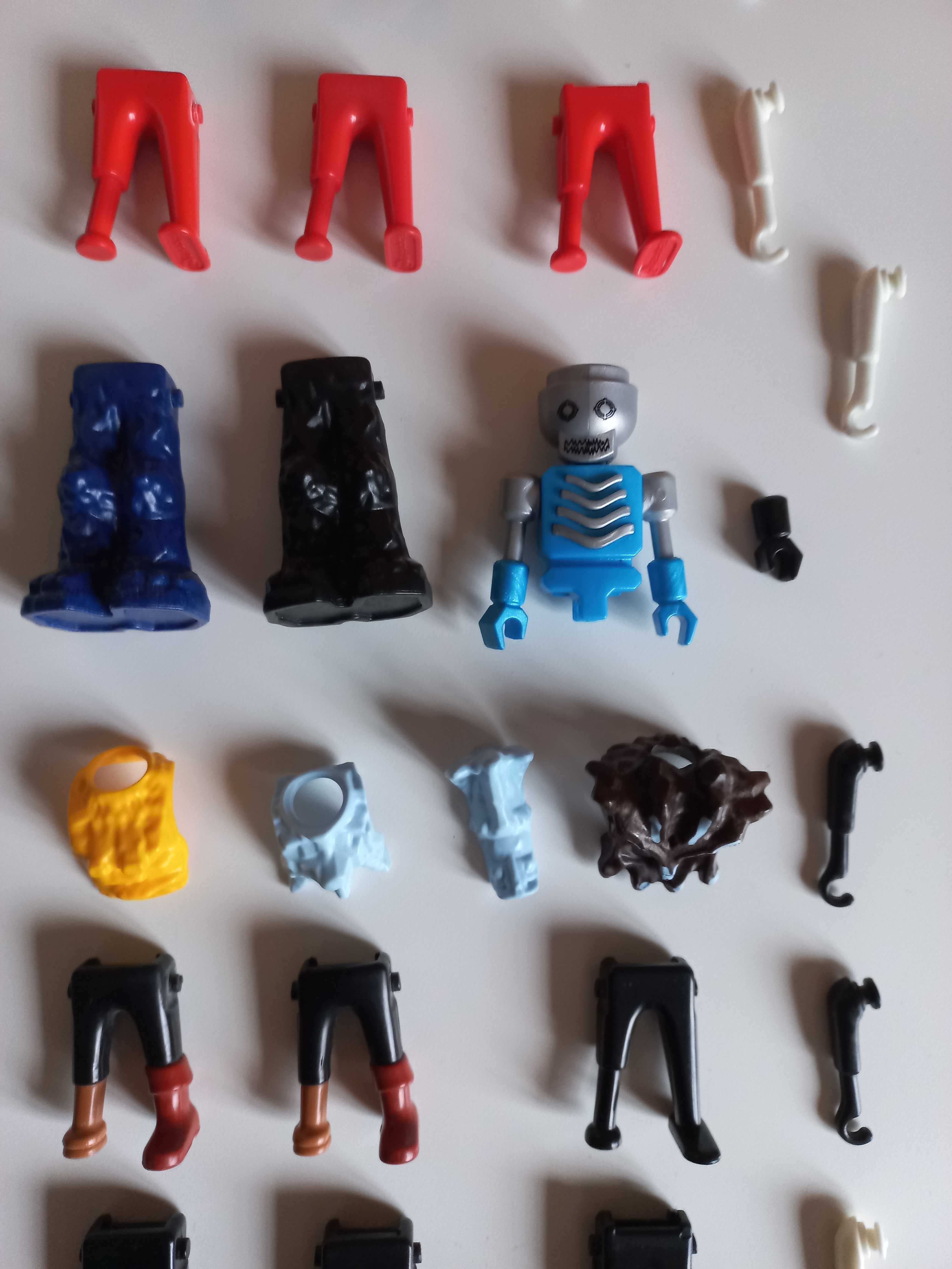 Peças da marca Playmobil