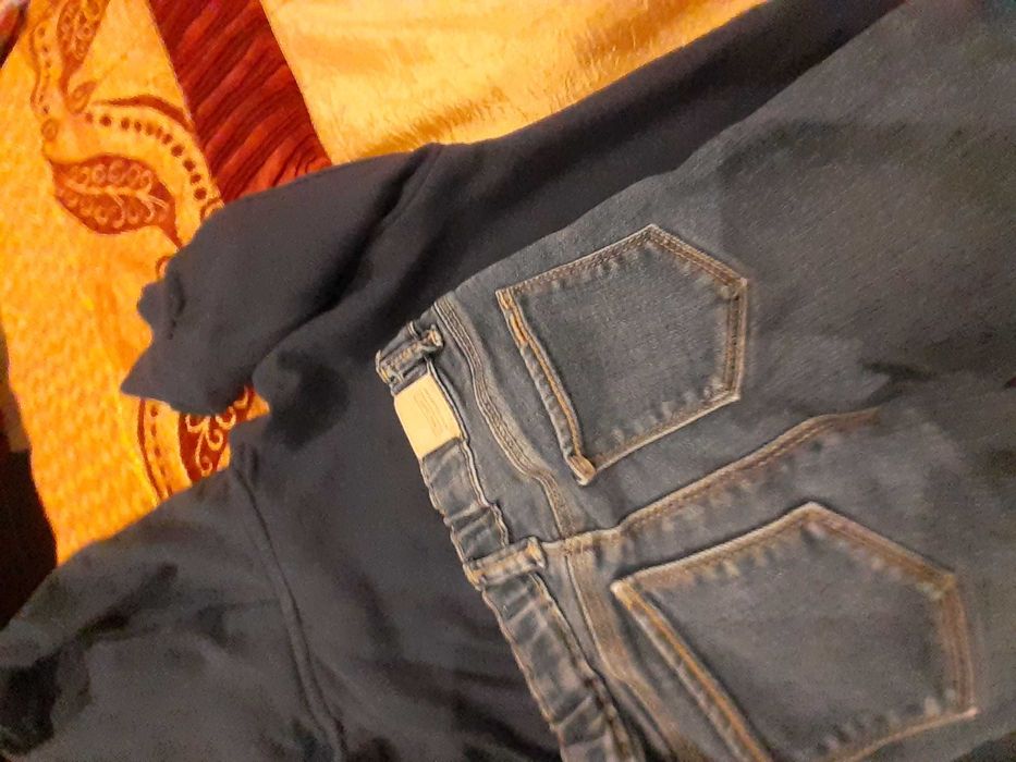 Camisola Minie brilhante e calcas de ganga mango 3 anos